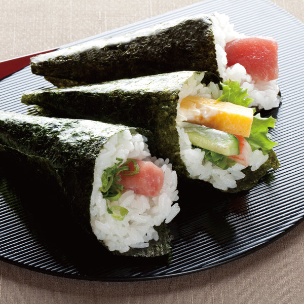 明日はお家で手巻き寿司。おすしの焼海苔ご用意しております。