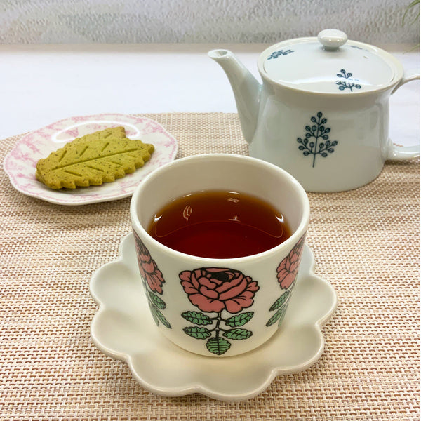 創業祭では和紅茶がお買得！気になるお客様はまずはしゅんぽうカフェでお試しください。